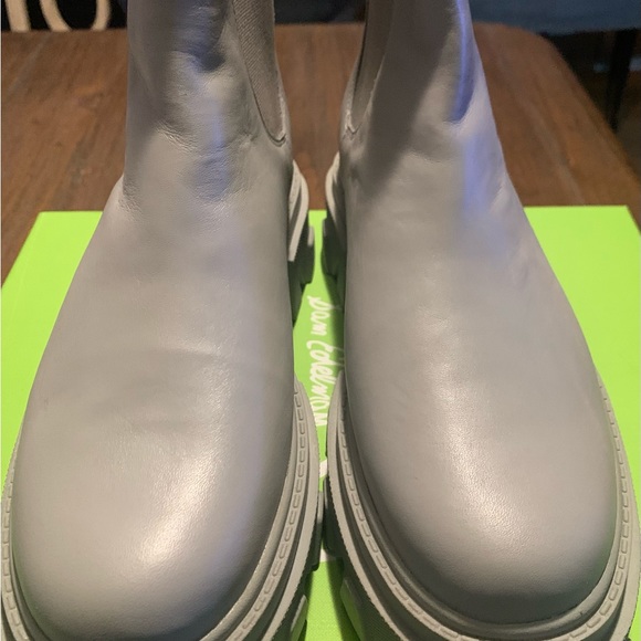 Sam Edelman Daelyn Lug Sole Chelsea Waterproof Boot Size 9.5 & 8 Grey Leather - Picture 7 of 13